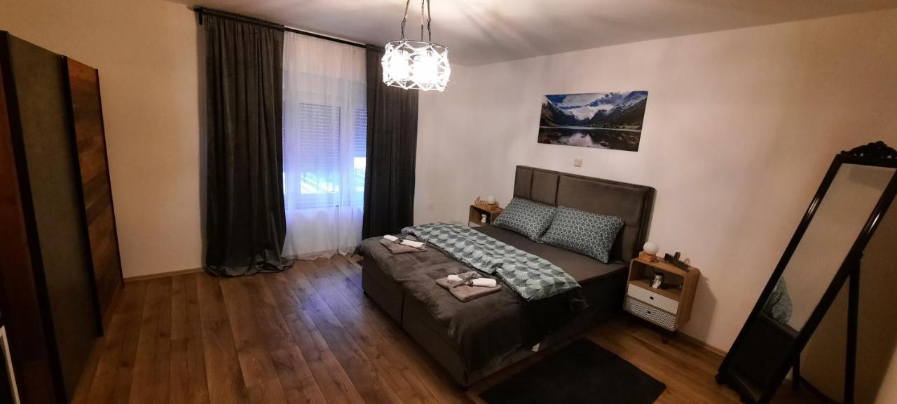 Apartman Twins Self Check In & Self Check Out Otočac Екстериор снимка