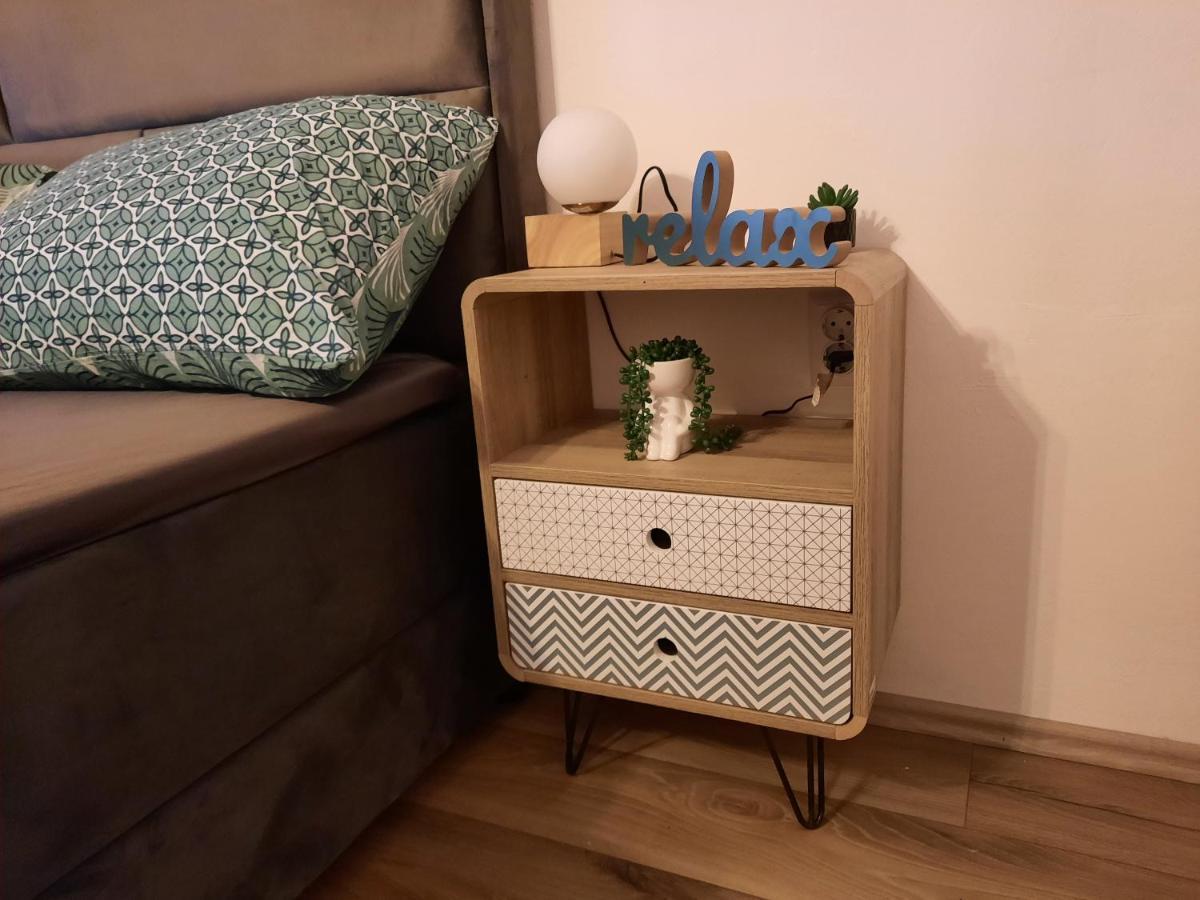 Apartman Twins Self Check In & Self Check Out Otočac Екстериор снимка