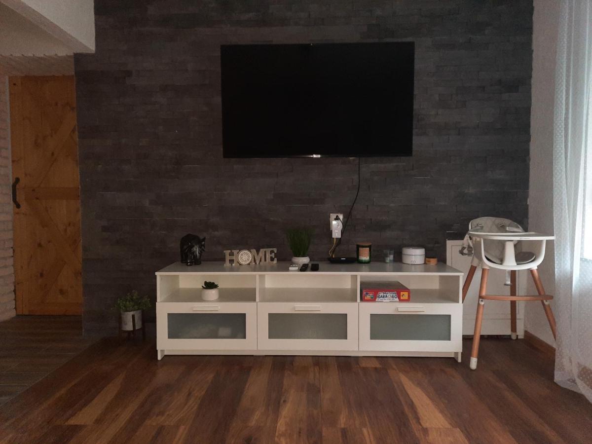 Apartman Twins Self Check In & Self Check Out Otočac Екстериор снимка