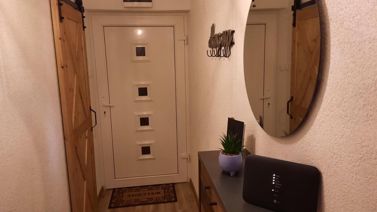 Apartman Twins Self Check In & Self Check Out Otočac Екстериор снимка
