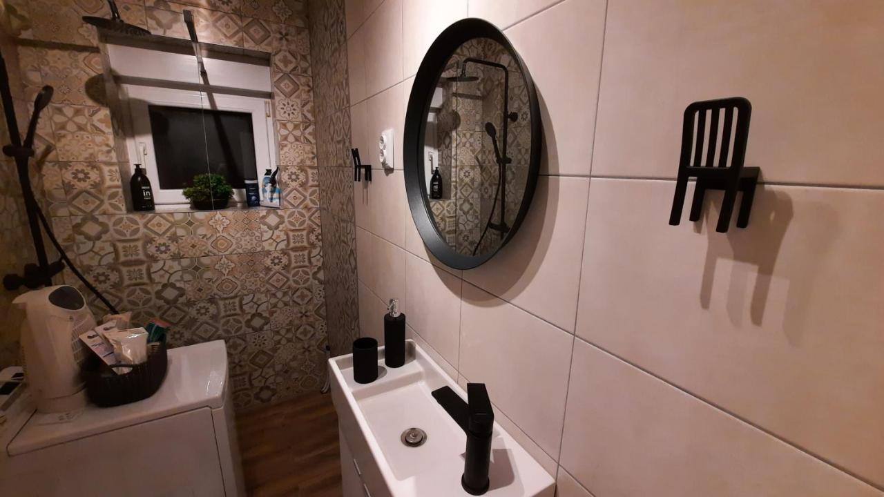 Apartman Twins Self Check In & Self Check Out Otočac Екстериор снимка
